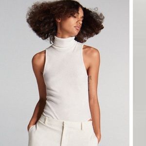 Zara off white sleeveless bodysuit